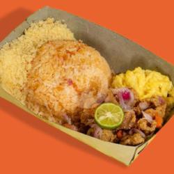 Paket Komplit Nasi Telur Kulit Crispy Sambal Matah