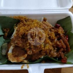 Nasi Pecel Khas Madiun