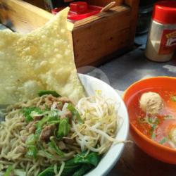 Mie Ayam Berkah Baso