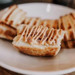 Roti Bakar Pastry Kacang