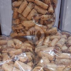 Sumpia Isi Udang Rebon Besar