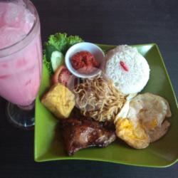 Paket Combo4 Nasi Ayam Bakar Indomie Goreng Tahu Pink Lava