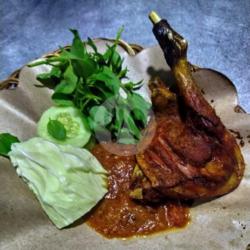 Bebek Bakar  Sambel Lalapan