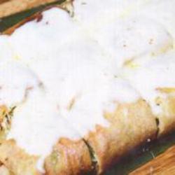 Martabak Telor Mozzarella Cheese