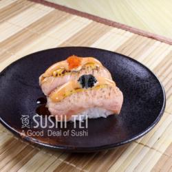 Special Salmon Cheese Sushi