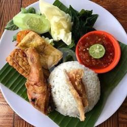 Lalapan Tempong Ayam Menu Hemat