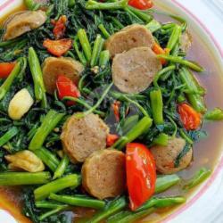 Cah Kangkung Bakso