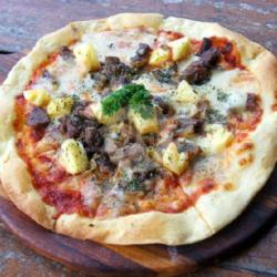 Hawaiian Beef Pizza