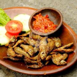 Nasi Penyet Wader Tahu Tempe