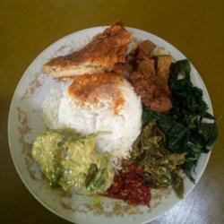 Nasi Gulai Tongkol