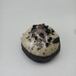 Black Donut Tiramisu