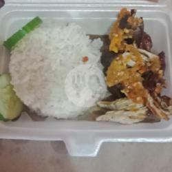 Paket Ati Ayam (  Nasi   Lalapan)