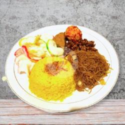 Nasi Uduk Kuning Special