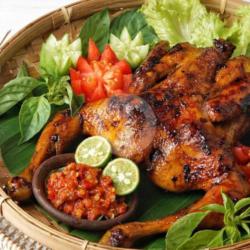 Ayam Bakar Satu Ekor Nasi Lalapan Sambal