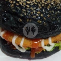 Burger Black Crispy