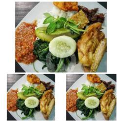 Paket Triple (3 Porsi) Nasi Tempong Ayam Goreng