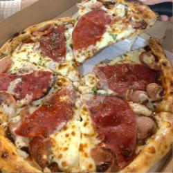 Triple Premium Pizza - Large Size