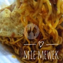 Mie Mewek