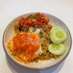 Mie Goreng Chicken Karage Sambal Geprek