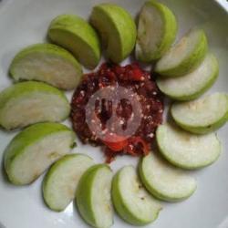 Rujak Jambu Kristal