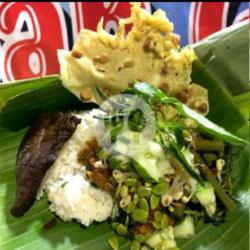 Nasi Pecel Kebuk ( Paru Sapi )