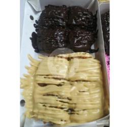 Nugget Pas Glaze Tiramisu Coklat