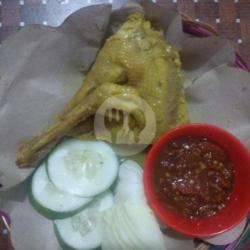 Ayam Kampung Ingkung