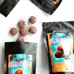 Bola Coklat