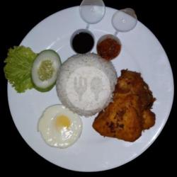 Nasi Ayam Ungkep Aster