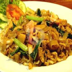 Kwetiau Goreng Istimewa