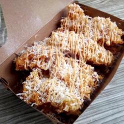 Pisang Kriwil Keju Tiramisu Box