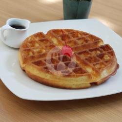 Classic Belgian Waffle