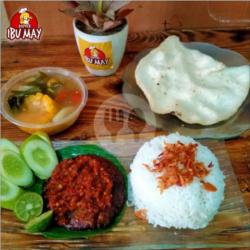 Paket Nasi Steak Ikan Bandeng   Sayur Asem   Kerupuk