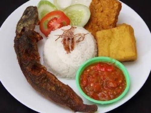 Dapur Bao, Nasi Liwet Ikan, Ayam & Indomie Telor, Banjar Waru