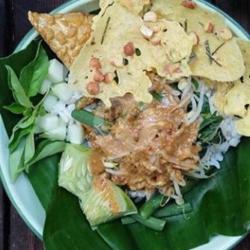 Nasi Pecel Special   Es Teh