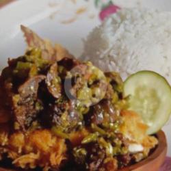 Ayam Geprek Sambal Ati Ampela Nasi