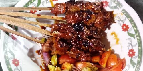 Sate Ayam Madura Cak Kumis, Bojongsari