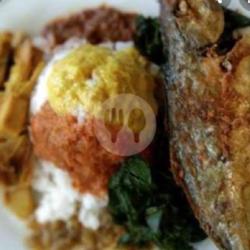 Nasi Ikan Gembung