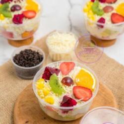 320 Ml Salad Buah Youghert Mix Apel,pear,naga,anggur Jeruk Sunkis Siap Santap