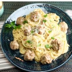 Spaghetti Meatballs Alfredo