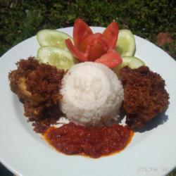 Special Nasi Ayam Rempah Paha Atas Khas Mbah Sumar