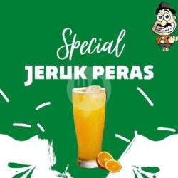 Squeezed Orange (jeruk Peras)