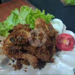 Ayam Goreng Lengkuas Dada( Tanpa Nasi )