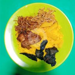 Nasi Kuning Ayam   Paru