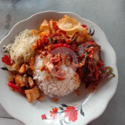 Nasi Gurih Pake Ikan