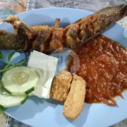 Nasi Uduk Pecel Lele