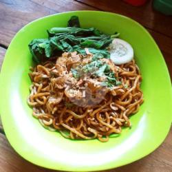 Mie Ayam Goreng