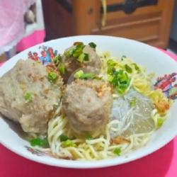 Bakso Ekstra Besar 1