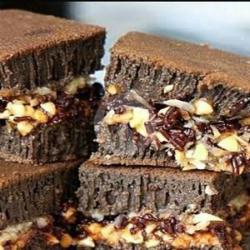 Martabak Black Kacang Susu