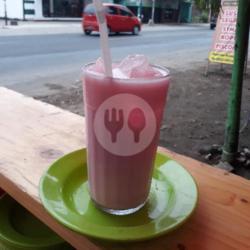 Susu Red Velvet ( Panas / Dingin )